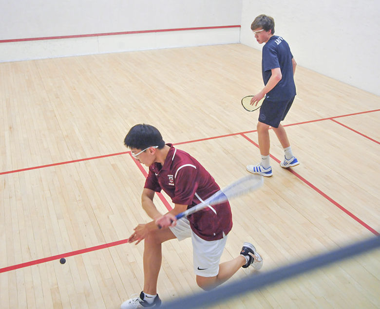 home_sportsclub_squash1